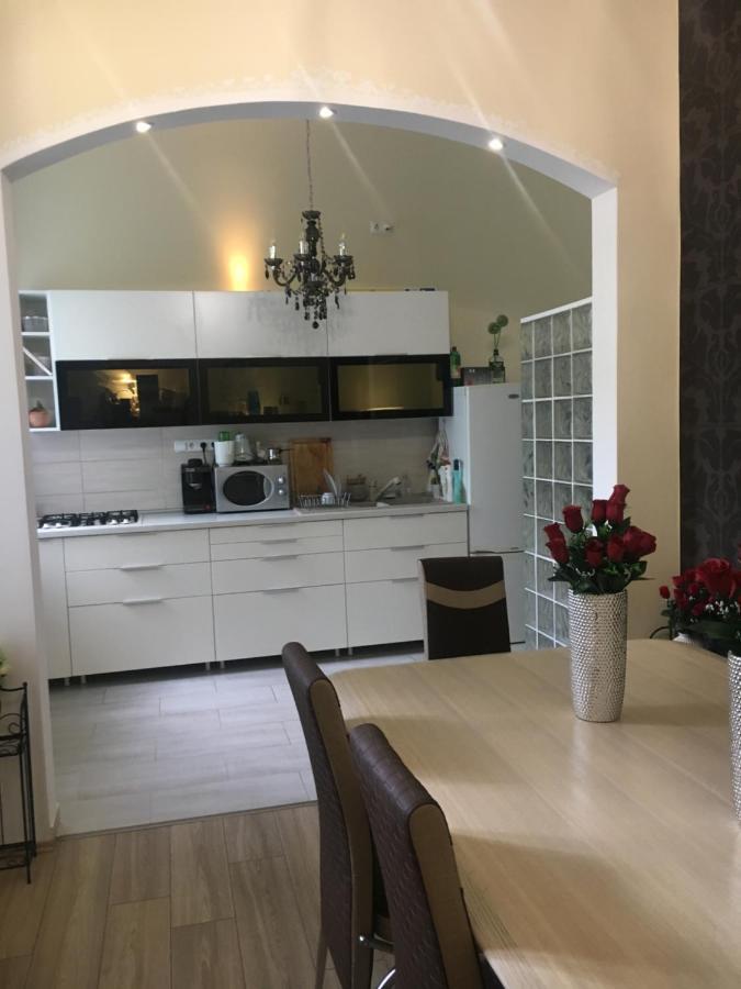 Logod Panorama Apartman Budapest Ngoại thất bức ảnh
