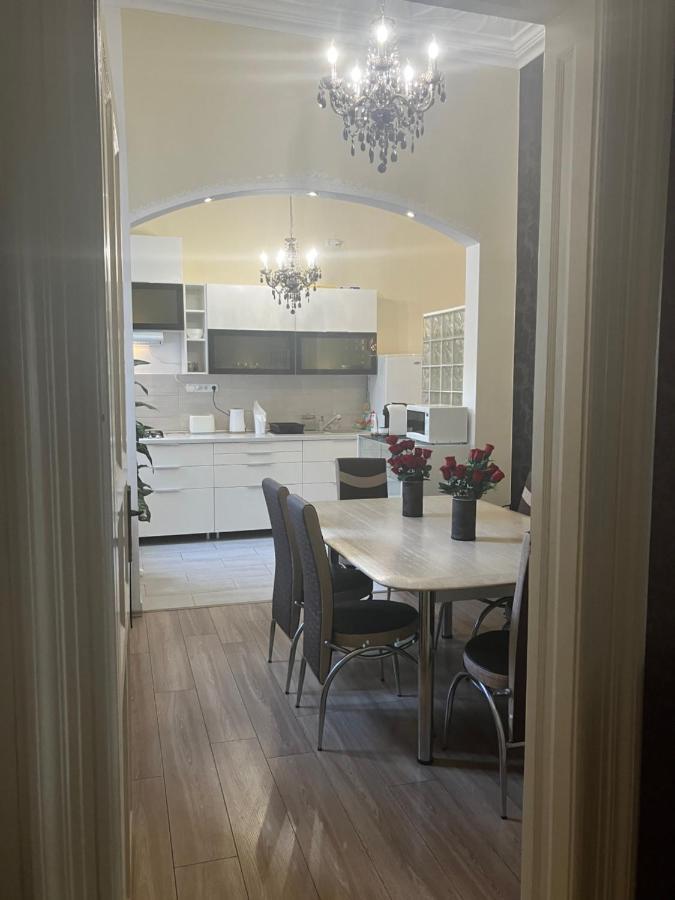 Logod Panorama Apartman Budapest Ngoại thất bức ảnh